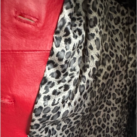 ✅Women’s Red Leather Jacket - Picture 5 of 16